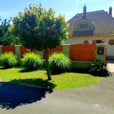 House4U Villa Balatonszárszó Exterior foto